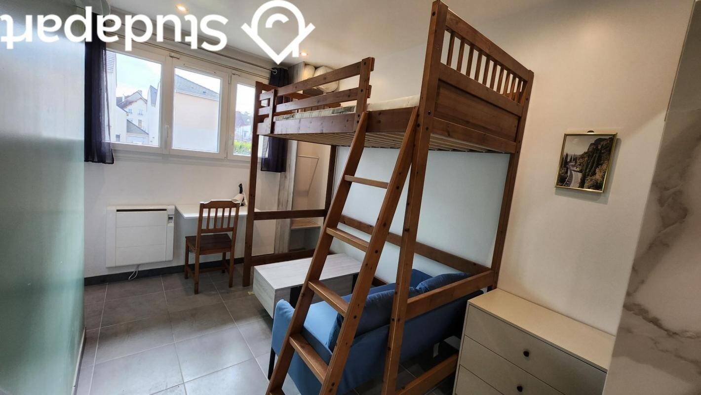 Maison à louer, 13m², ANTONY
