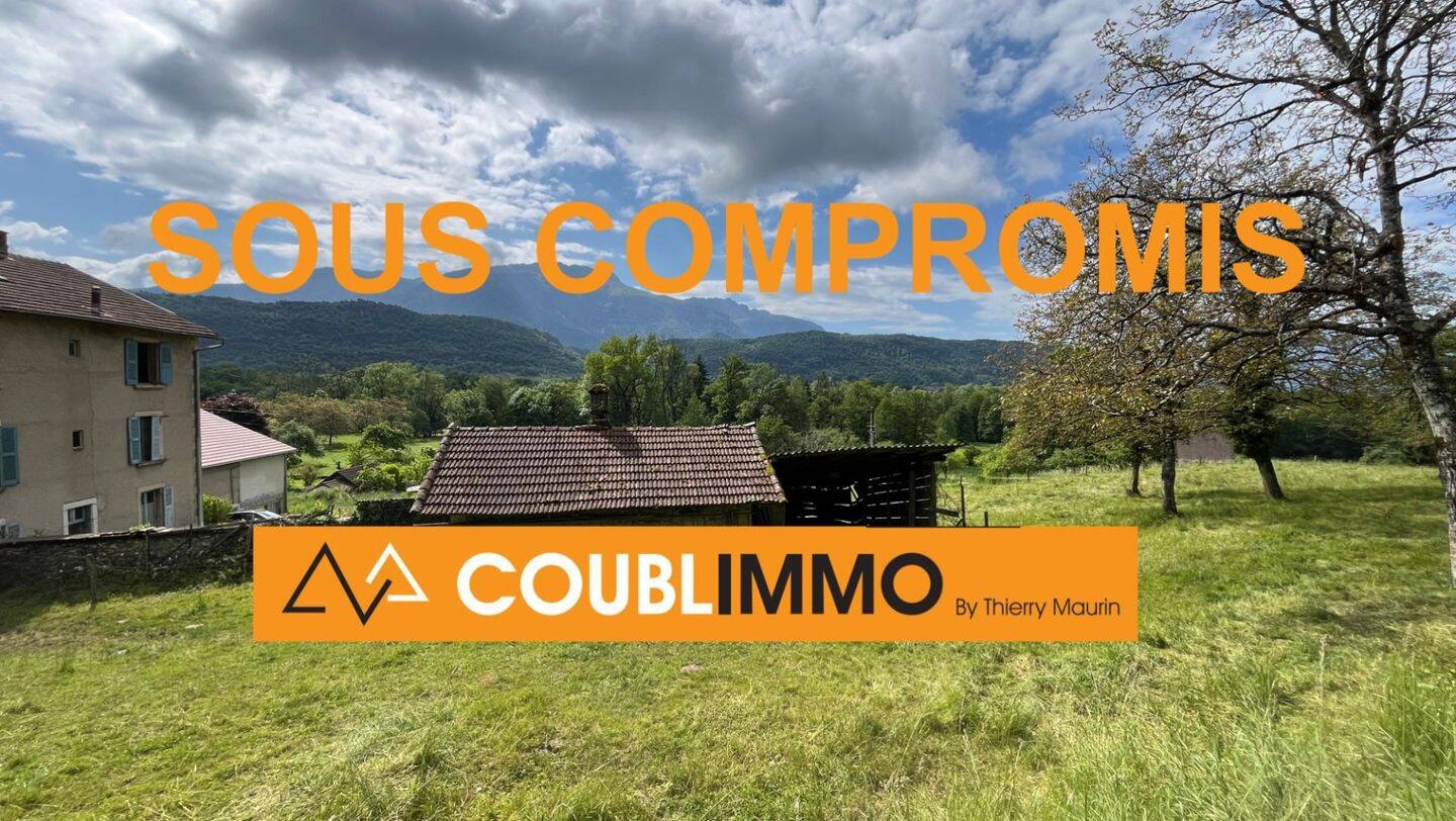 Maison à vendre, 165m², SAINT ETIENNE DE CROSSEY