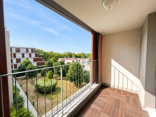 Appartement à vendre 165 000 € 2 pièces 1 chambre 39,52 m² 3ème étage Croix Petit-Chenes d'Or Cergy 95000