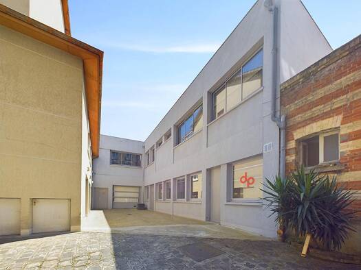 Espace bureau à vendre 1 508 000 € 377 m² de bureaux Souvenir Francais La Garenne Colombes 92250