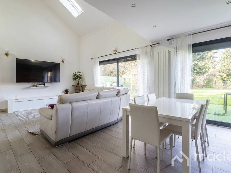 Maison à vendre, 140m², EZANVILLE