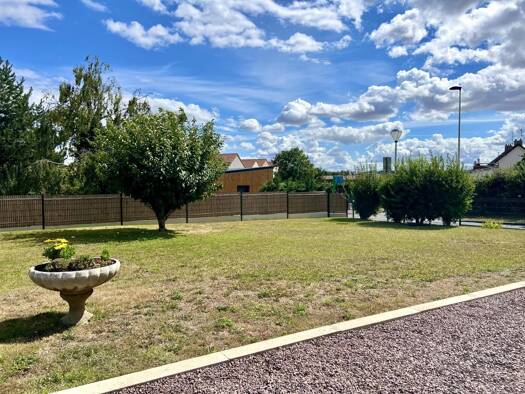 Maison de plain-pied à vendre 262 500 € 3 pièces 2 chambres 70 m² 588 m² de terrain Caen 14000