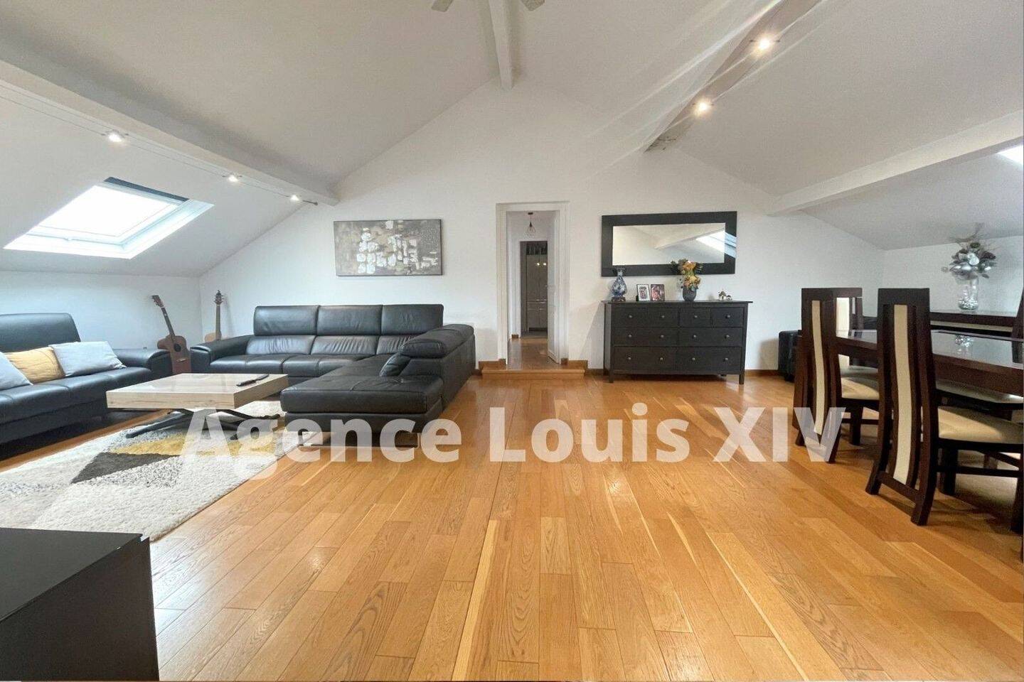 Maison à louer, 105m², VERSAILLES