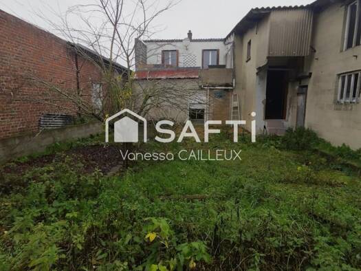 Immeuble à vendre 95 000 € 131 m² La Fère 02800