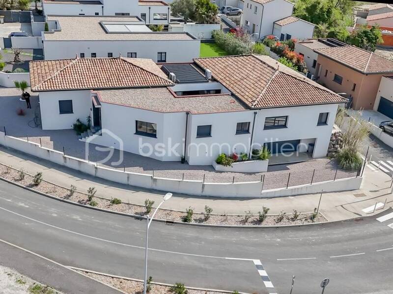 Maison à vendre, 247m², NISSAN LEZ ENSERUNE