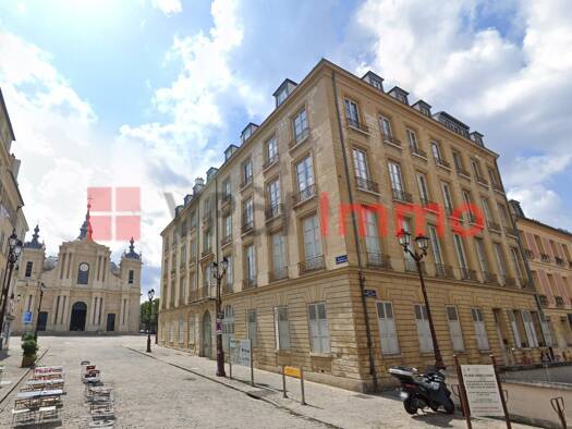 Local commercial à louer 2 346 € 69 m² de surface de vente Saint Louis Versailles 78000
