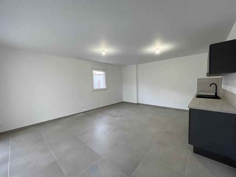 Maison à louer, 70m², AJACCIO