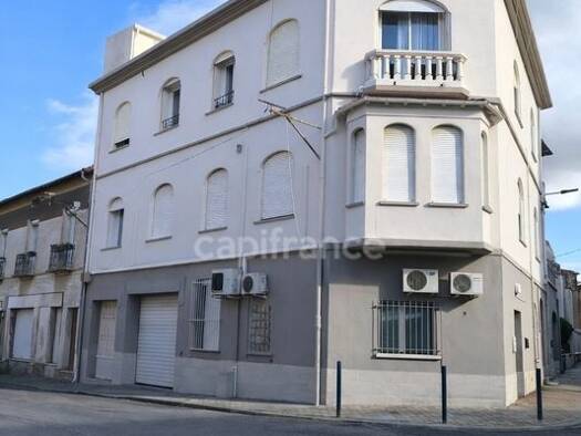 Immeuble à vendre 460 000 € 362 m² Sud Ille-sur-Têt 66130