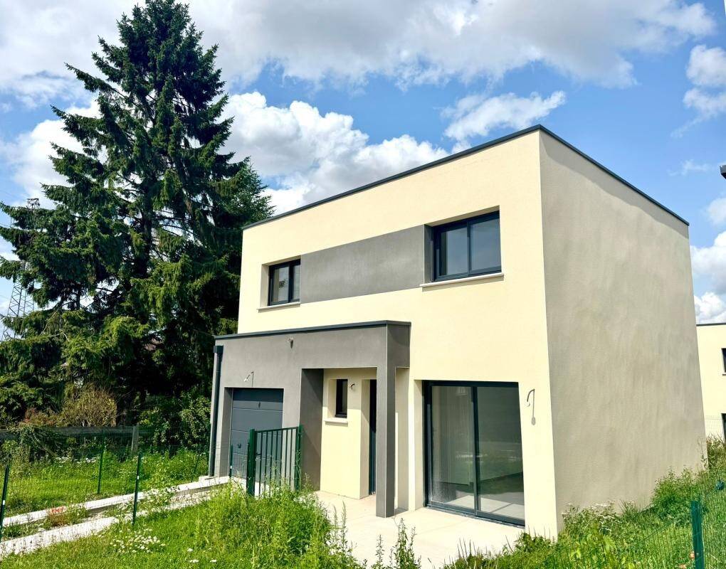 Maison à vendre, 85m², SAINT JEAN DU CARDONNAY