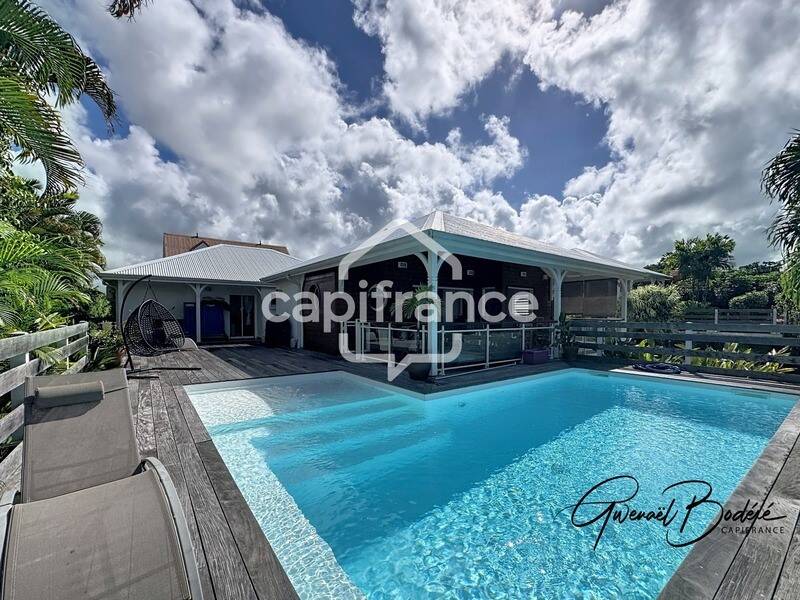 Maison à vendre, 130m², PETIT BOURG