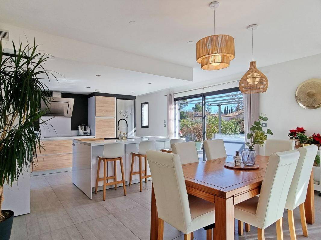 Maison à vendre, 180m², SAINT HILAIRE DE BRETHMAS