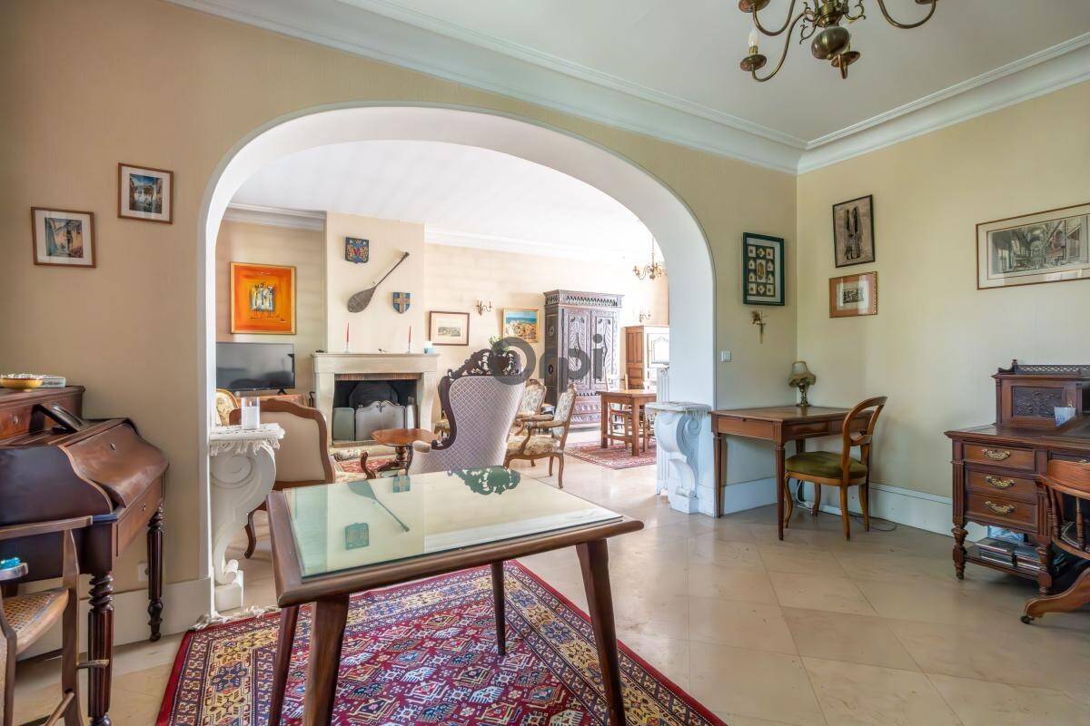 Maison à vendre, 227m², SAINT MAUR DES FOSSES