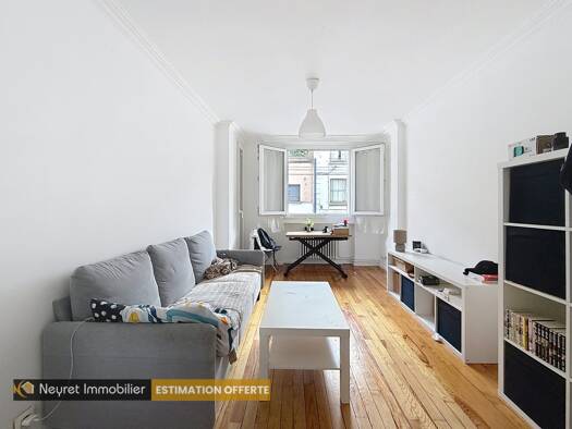 Appartement à vendre 65 000 € 2 pièces 1 chambre 40 m² Étage 2/4 Saint-Étienne 42100