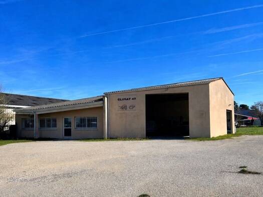 Local commercial à vendre 199 900 € 300 m² de surface de vente Saint Etienne Villeneuve-sur-Lot 47300