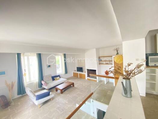 Duplex à vendre 498 000 € 4 pièces 3 chambres 90,83 m² Étage 1/2 Hôtel de Ville Marseille 2ème arrondissement 13002