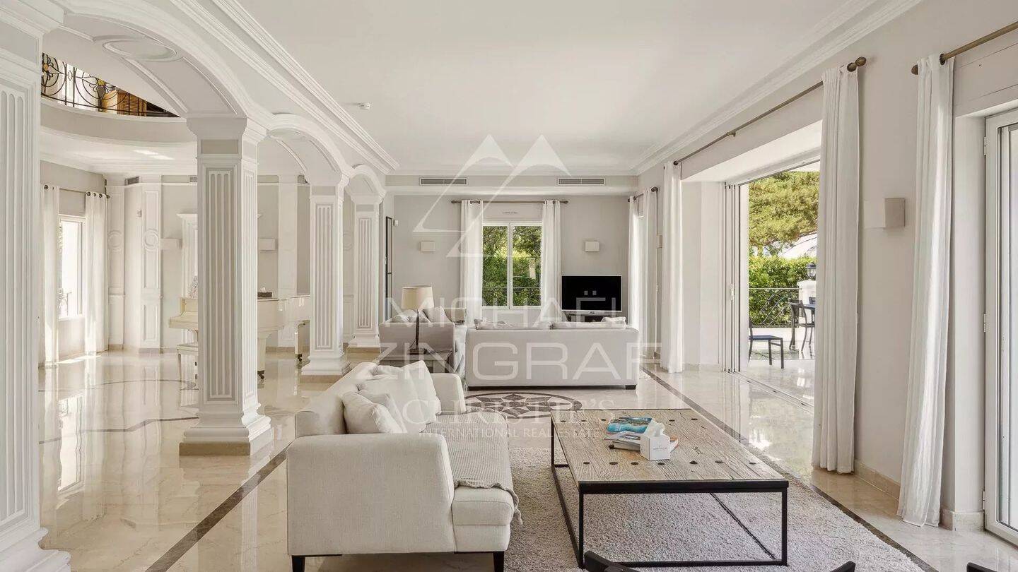 Maison à vendre, 513m², ANTIBES