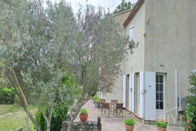 Maison à vendre 936 000 € 4 pièces 3 chambres 108,6 m² 13 645 m² de terrain Rognes 13840