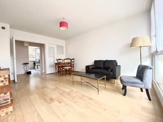 Appartement à louer 1 030 € 3 pièces 2 chambres 60 m² RDC Les Ulis 91940