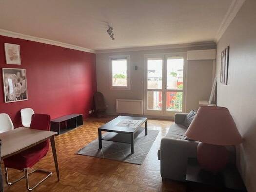 Appartement à vendre 328 000 € 3 pièces 2 chambres 70,22 m² Étage 5/6 La Villette Lyon 3ème arrondissement 69003