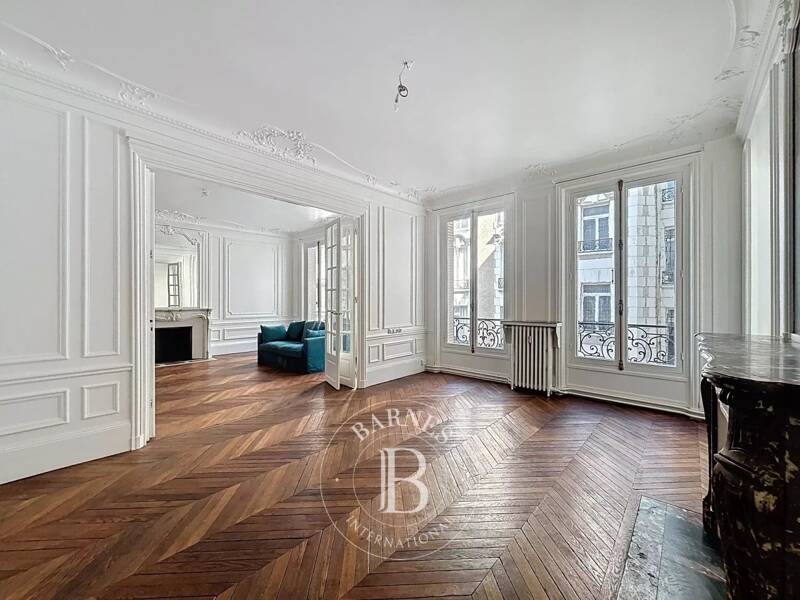 Maison à louer, 159m², PARIS 17E