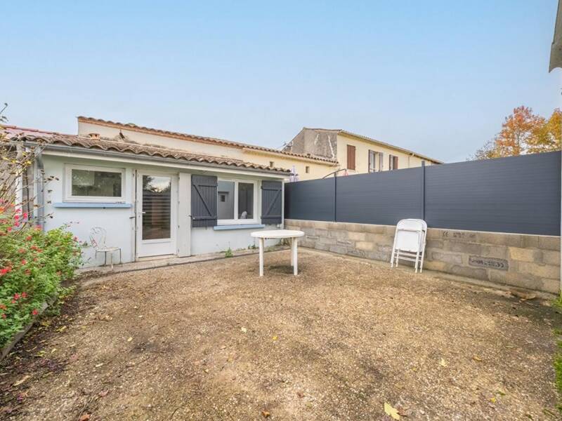 Maison à vendre, 90m², SAINT CIERS SUR GIRONDE