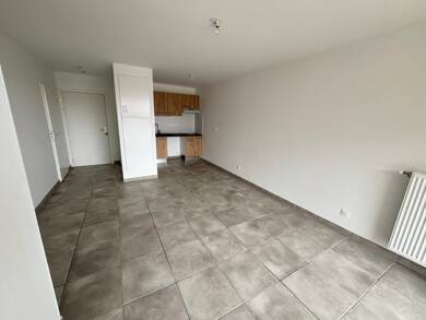 Appartement à louer 565 € 2 pièces 1 chambre 43 m² 1er étage Fonbeauzard 31140
