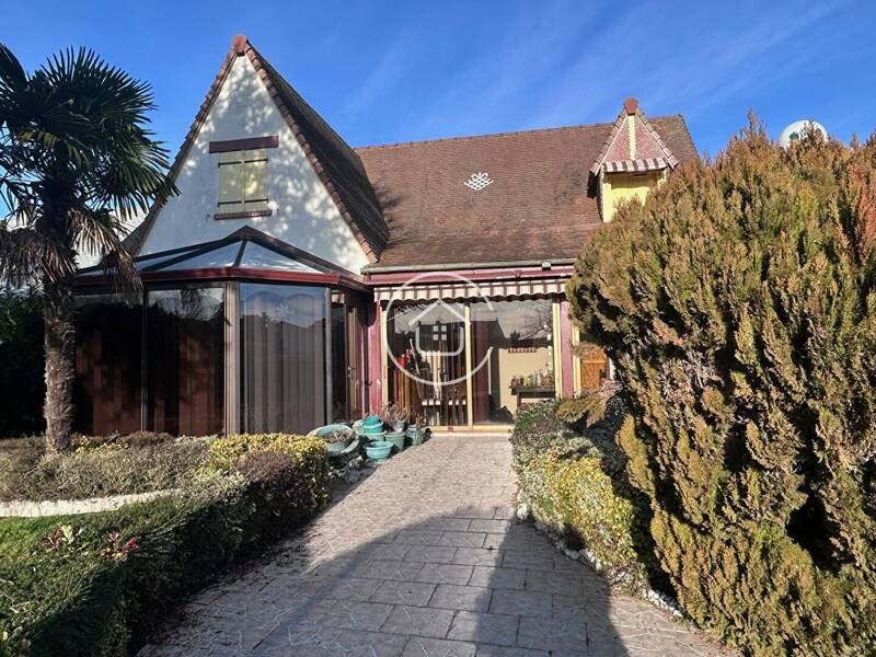 Maison à vendre, 125m², VILLEBAROU