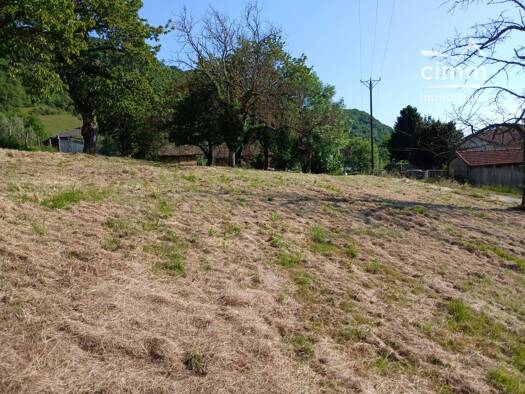 Terrain constructible à vendre 103 000 € 956 m² de terrain Morette 38210