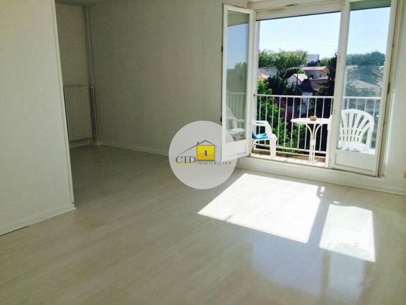 Maison à louer, 62m², DECINES CHARPIEU