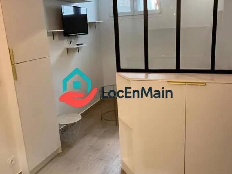 Maison à louer, 17m², PARIS 19E