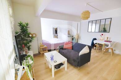 Appartement à louer 805 € 1 pièce 35 m² Étage 1/5 Europe-Nord Chatou 78400