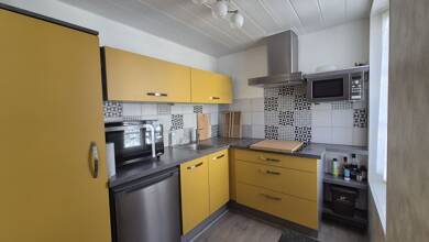 Appartement à louer 530 € 2 pièces 1 chambre 32 m² Dernier étage, Étage 2/2 Vichy 03200