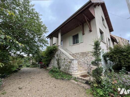 Maison à vendre 330 000 € 1 chambre 162 m² 709 m² de terrain Nuits-Saint-Georges 21700