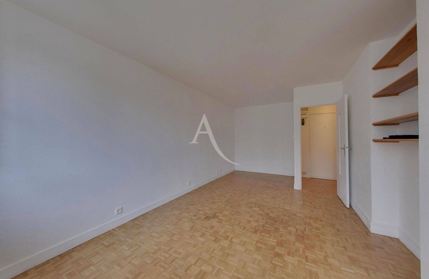 Maison à louer, 28m², SAINT MAUR DES FOSSES