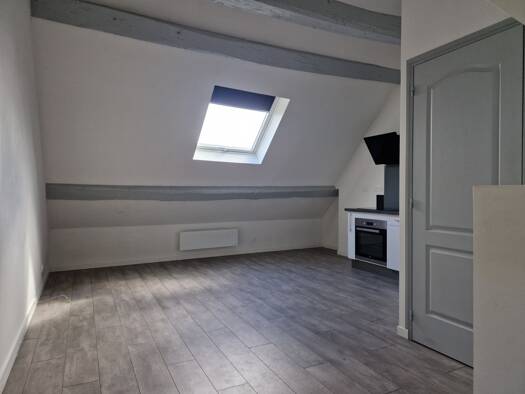 Duplex à louer 450 € 1 pièce 19,1 m² Étage 2/2 Centre Ville Étampes 91150