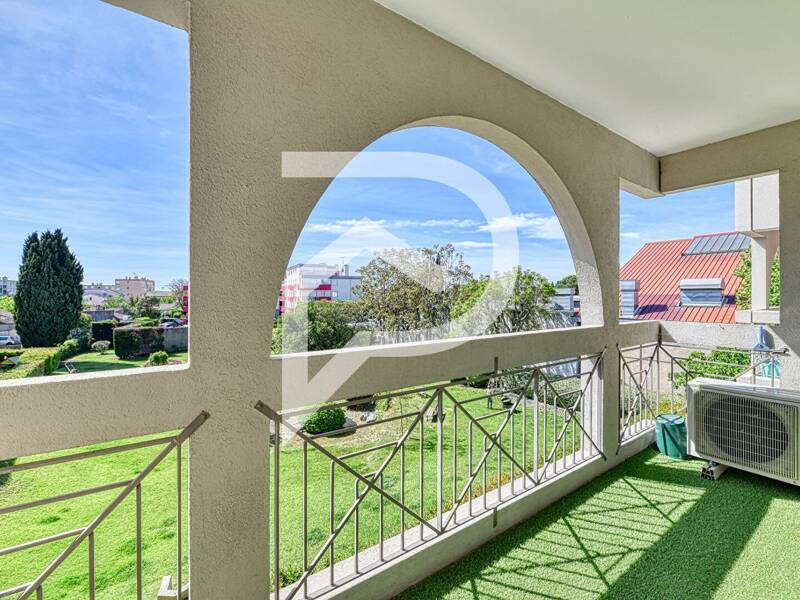 Maison à louer, 66m², NIMES