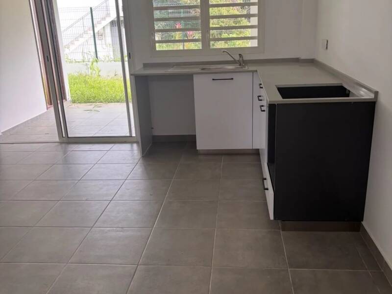 Maison à louer, 42m², MACOURIA