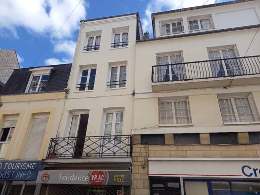 Appartement à louer 415 € 2 pièces 1 chambre 33 m² Étage 1/3 Centre Bolbec 76210