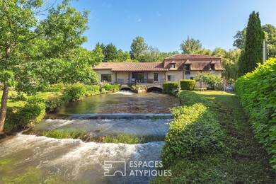 Maison à vendre 595 000 € 10 pièces 6 chambres 245 m² 64 356 m² de terrain Verteillac 24320