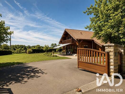 Maison à vendre 199 990 € 9 pièces 5 chambres 172 m² 3 199 m² de terrain Maisonnais-sur-Tardoire 87440