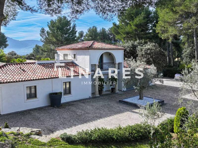 Maison à vendre, 360m², MARSEILLE 11E