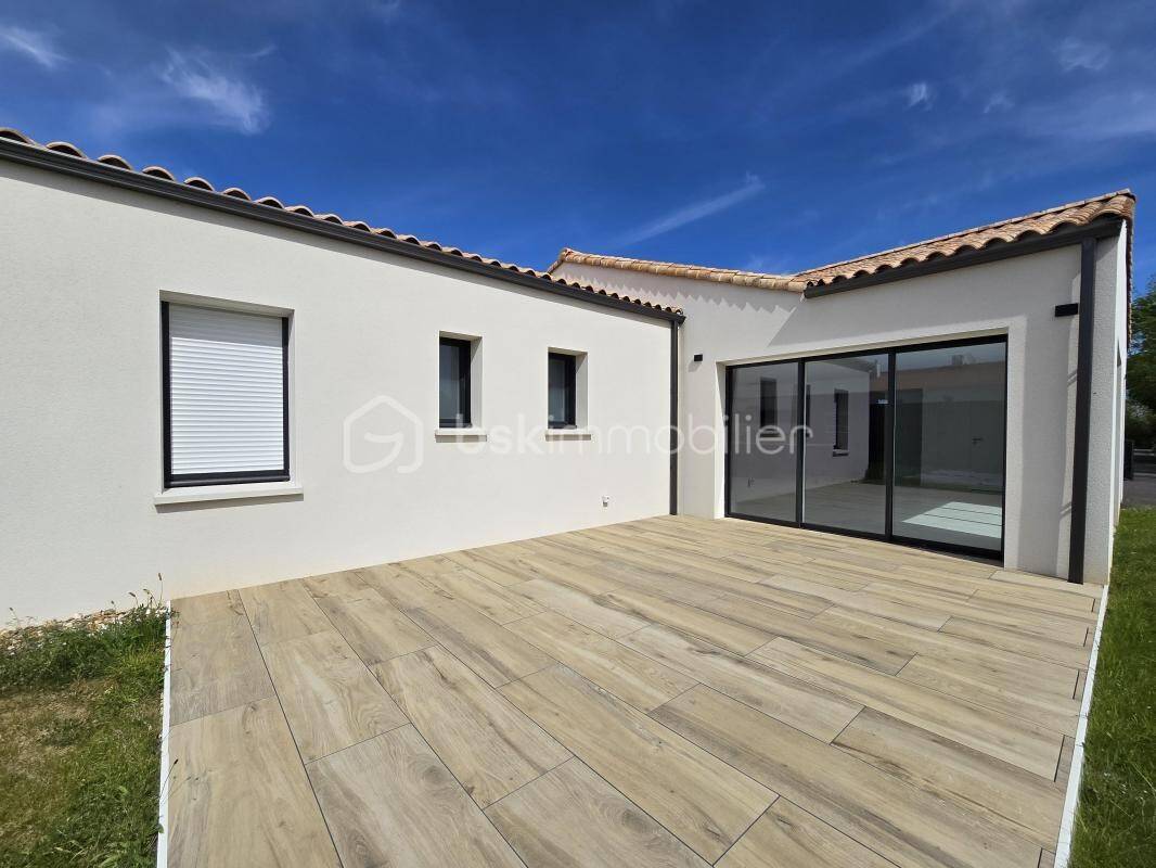 Maison à vendre, 120m², SAINT HILAIRE LA FORET