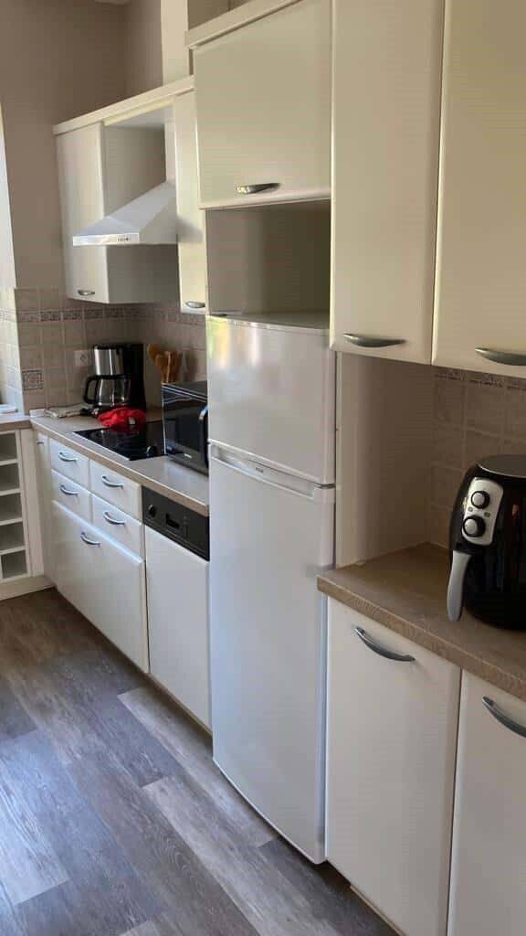 Room in Rue Lainé Laroche, Angers for 180 m² with 3 bedrooms - C — 6