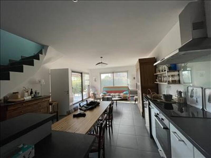 Maison à louer, 79m², PRADES LE LEZ