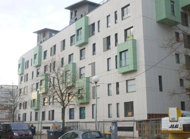Appartement à louer 480 € 1 pièce 28 m²<br/>superficie 3/5<br/>étage Grammont Tours 37000