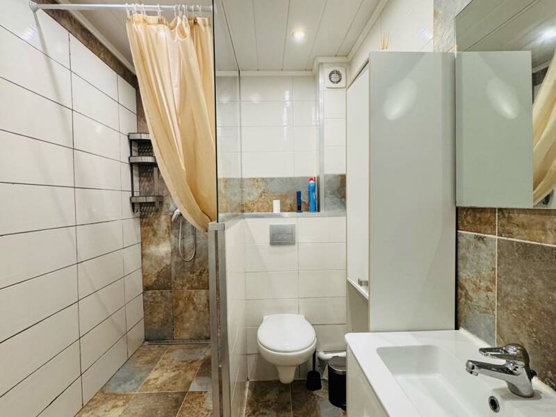 Maison à louer, 33m², BORMES LES MIMOSAS