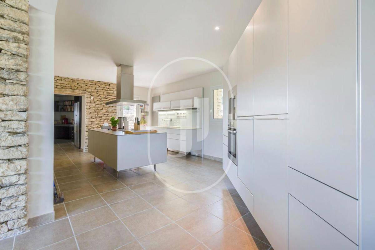 Maison à vendre, 285m², GORDES