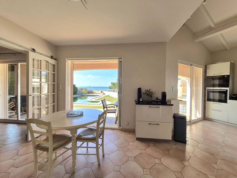 Maison à vendre, 145m², SAUSSET LES PINS