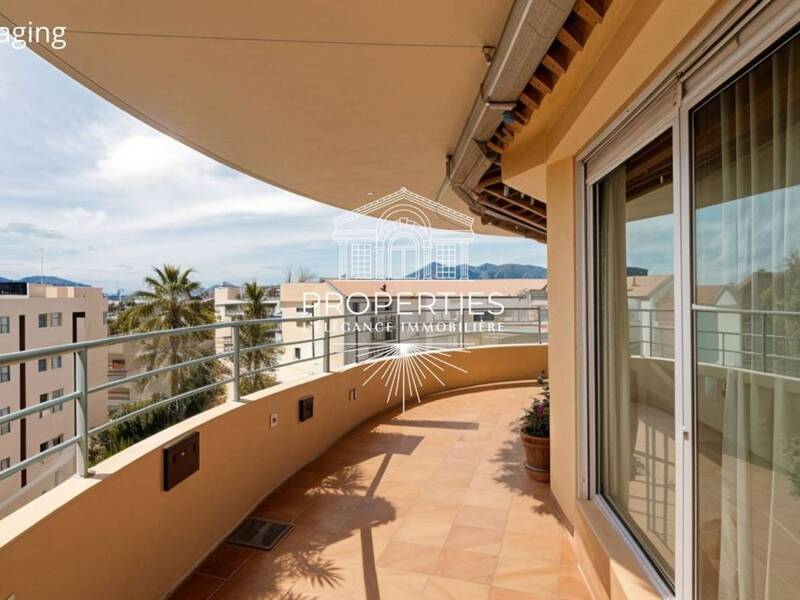 Maison à vendre, 106m², HYERES