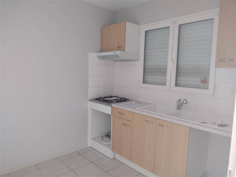 Maison à louer, 77m², GRATENTOUR